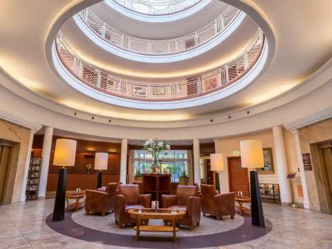 Unsere lichtdurchflutete Lobby