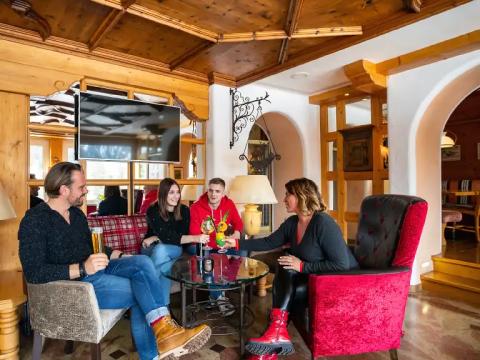 Zum Vergrößern klicken