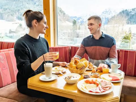 Zum Vergrößern klicken