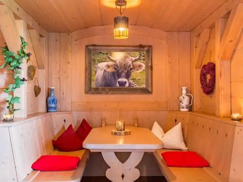 Zum Vergrößern klicken